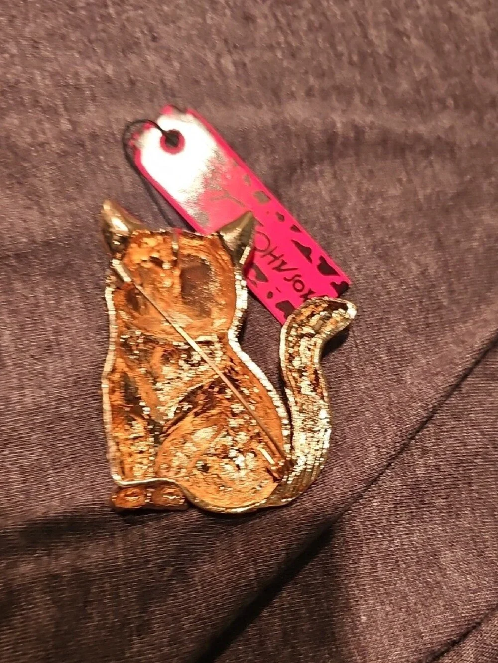 Betsey Johnson Gold Tone Jeweled Cat Brooch with Pink Tag